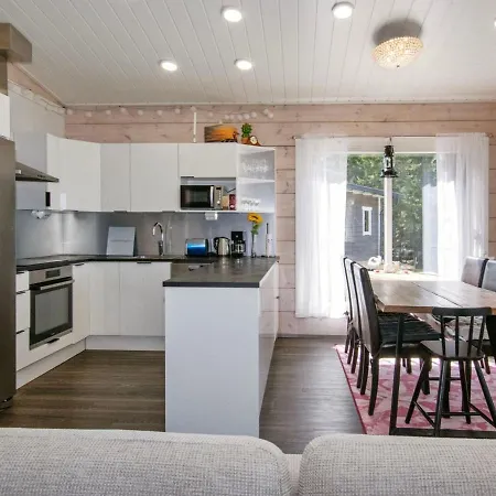 Metsaepirtti By Interhome *